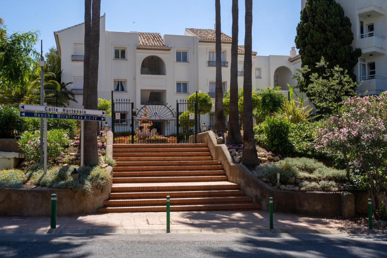 Apartment In Miraflores La Cala De Mijas Eksteriør billede